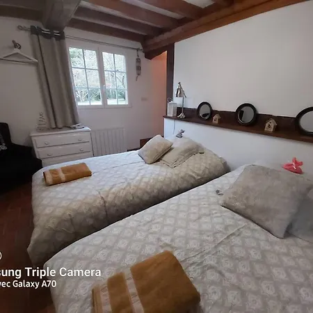 Maison De Charme A Avec Jardin Clot Et Barbecuea * Annebault