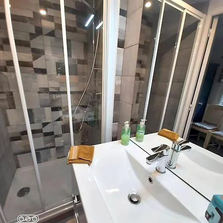 Maison De Charme A Avec Jardin Clot Et Barbecuea Dom wakacyjny