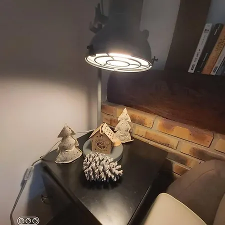 Maison De Charme A Avec Jardin Clot Et Barbecuea *