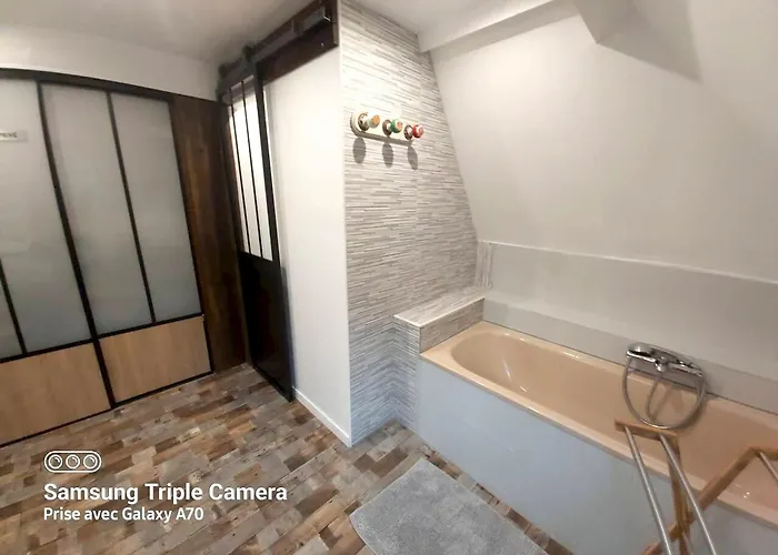 Maison De Charme A Avec Jardin Clot Et Barbecuea * Annebault